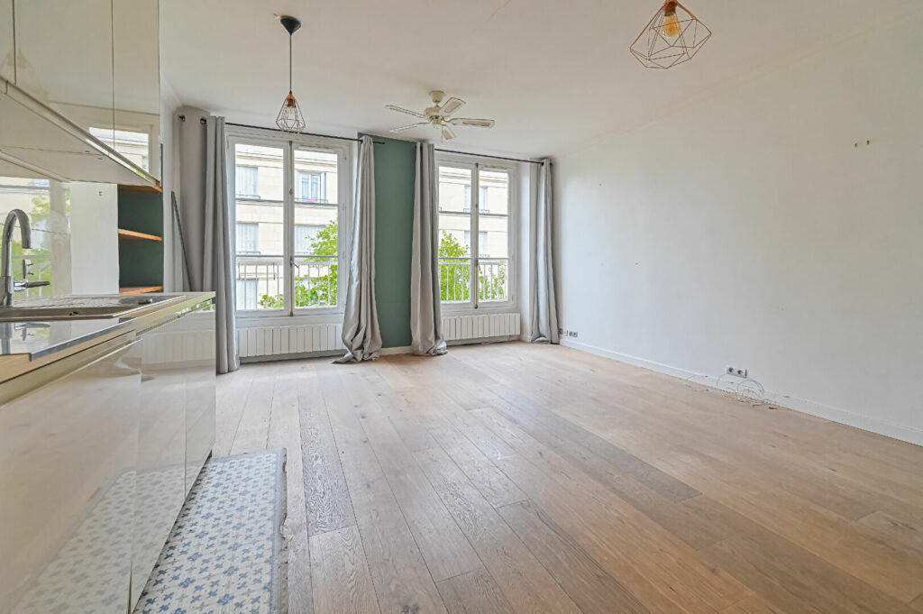 PARIS 10e – BELLEVILLE – Appartement Paris 2 pièce(s) 39 m2 - Paris 10e - Léon Immobilier