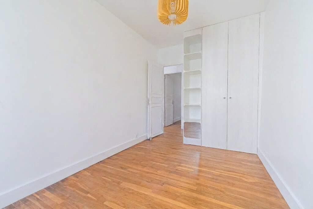 Appartement Paris 3 pièce(s) 51 m2 - Paris 18e - Léon Immobilier