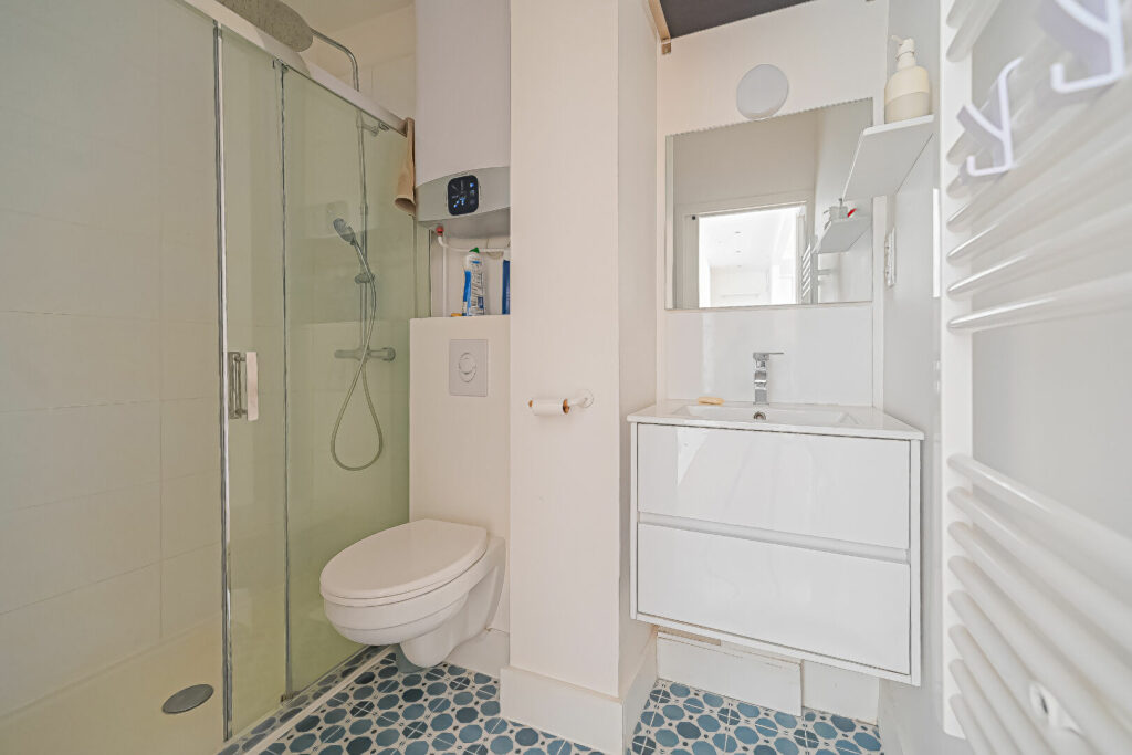 Appartement Paris 3 pièce(s) 51 m2 - Paris 18e - Léon Immobilier