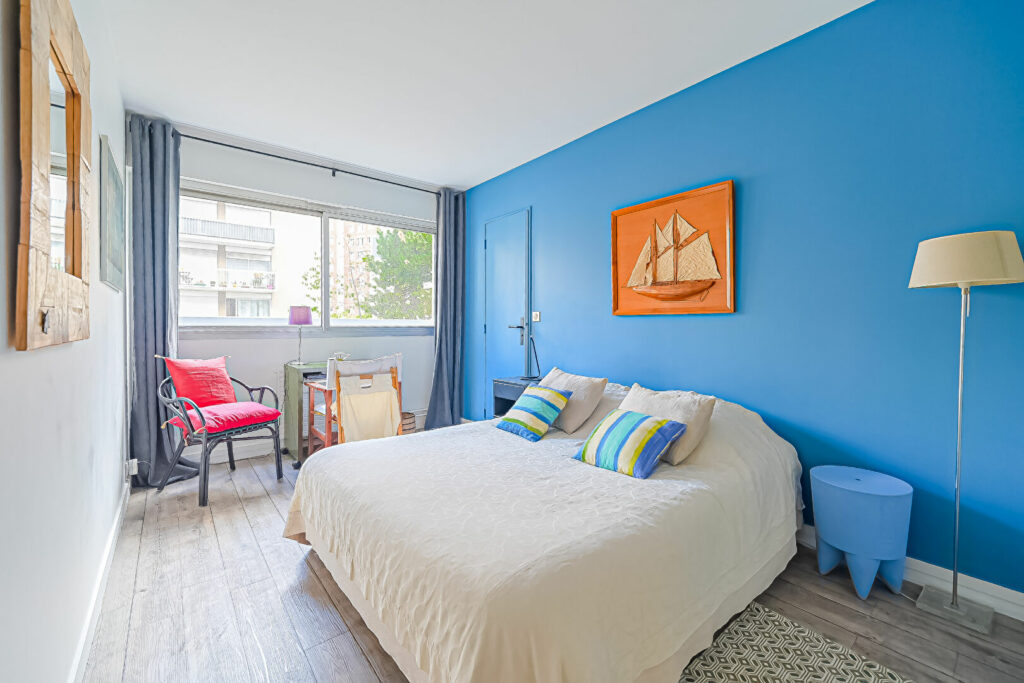 Appartement Paris 4 pièce(s) 89 m2 – 2EME ETAGE avec BALCON - Paris 18e - Léon Immobilier