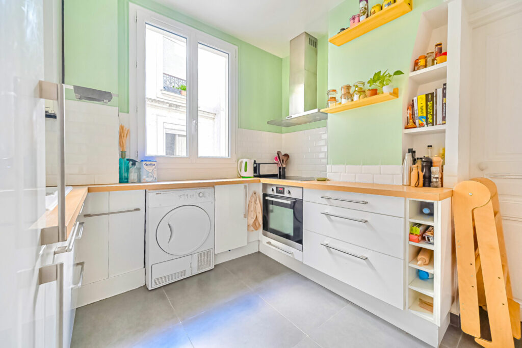 Superbe appartement traversant – 4 pièces – 71.01 m2 - Paris 17e - Léon Immobilier