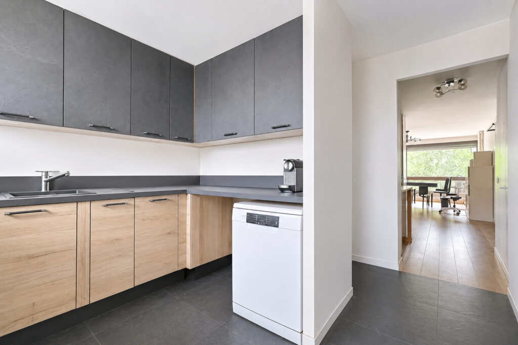 Appartement 5 pièces à vendre à Paris 19 - Paris 20e - Léon Immobilier