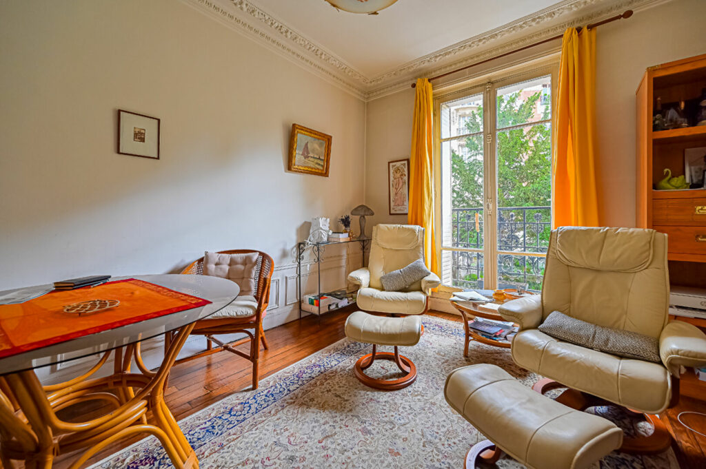Appartement Paris 2 pièce(s) 45.56 m2 - Paris 18e - Léon Immobilier
