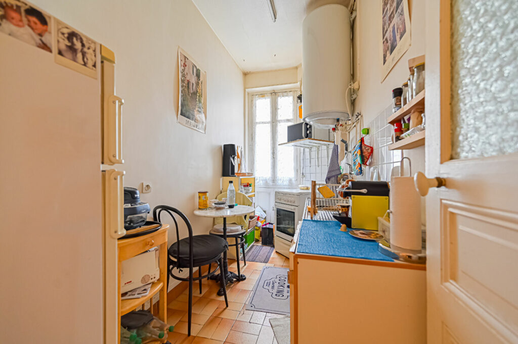 Appartement Paris 2 pièce(s) 45.56 m2 - Paris 18e - Léon Immobilier