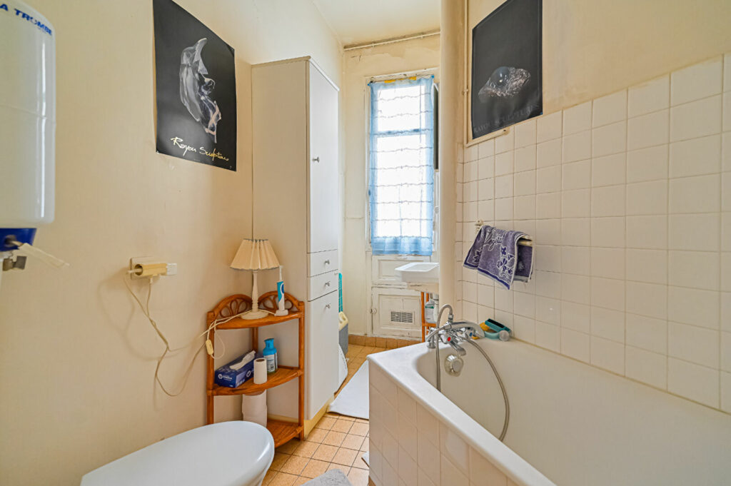 Appartement Paris 2 pièce(s) 45.56 m2 - Paris 18e - Léon Immobilier