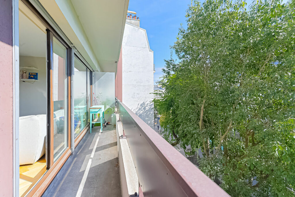 Appartement Paris 2 pièce(s) 56 m2 – BALCON - Paris 18e - Léon Immobilier