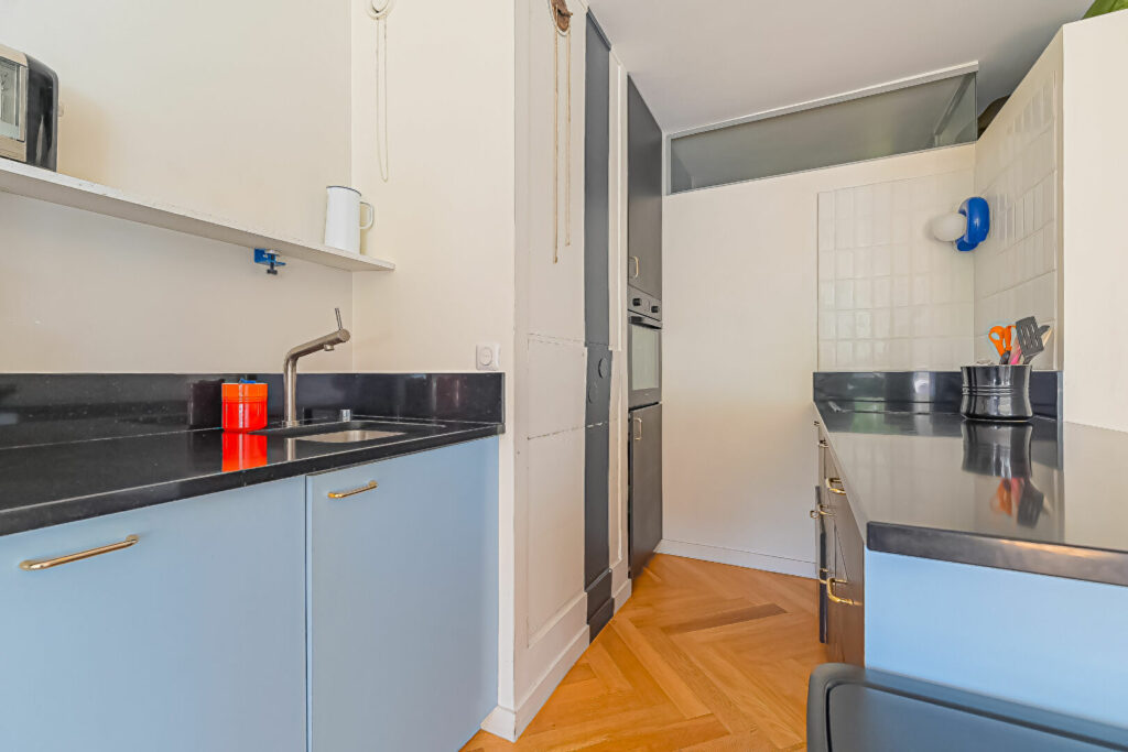 Appartement Paris 2 pièce(s) 56 m2 – BALCON - Paris 18e - Léon Immobilier