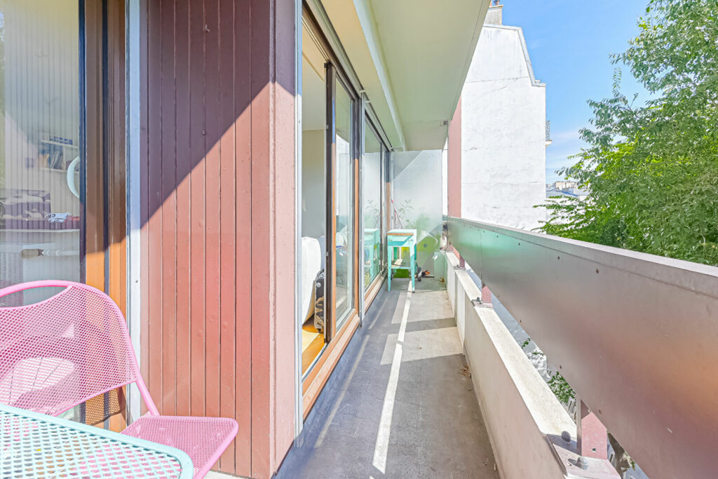 Appartement Paris 2 pièce(s) 56 m2 – BALCON - Paris 18e - Léon Immobilier