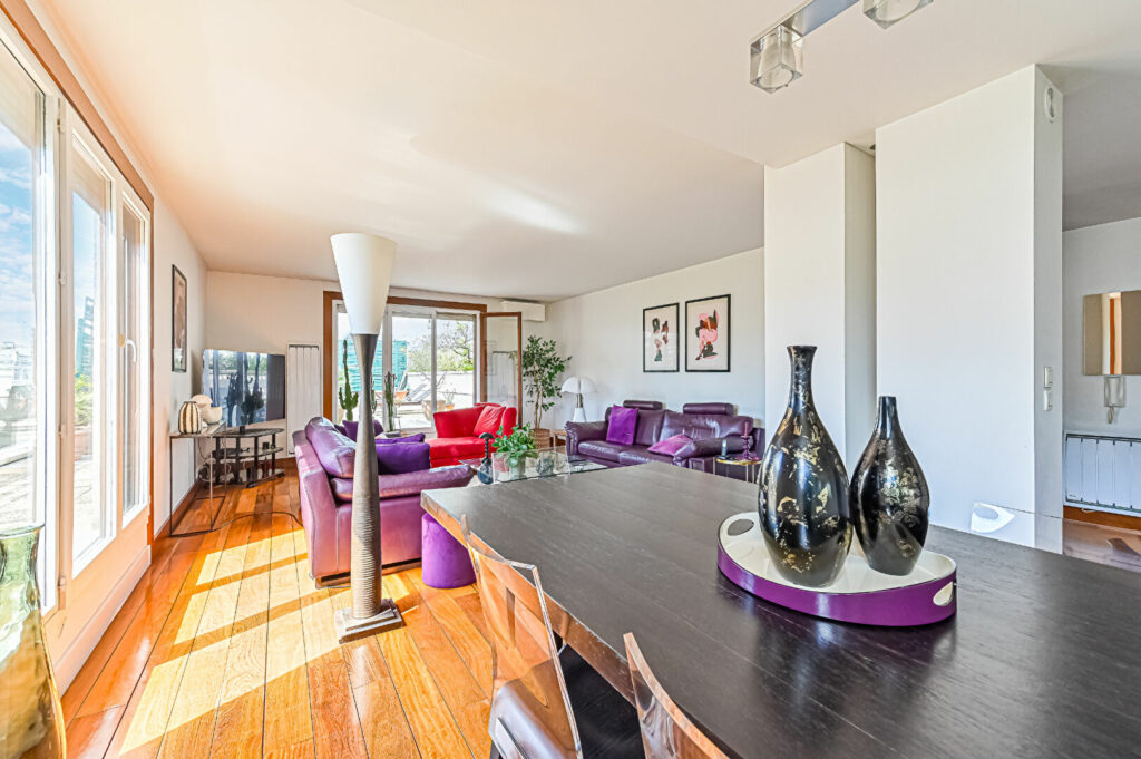 Magnifique appartement familial 5 pièces de 128m2 avec grand extérieur de 112m2 - Paris 19e - Léon Immobilier