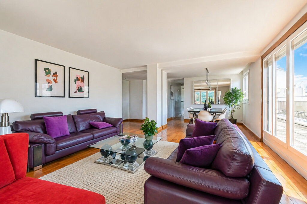 Magnifique appartement familial 5 pièces de 128m2 avec grand extérieur de 112m2 - Paris 19e - Léon Immobilier